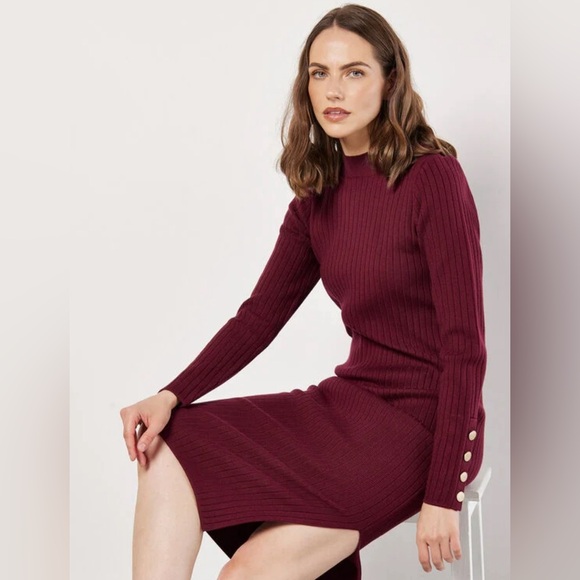 🔥SO ♥️🔥 Apricot - Ribbed Knit Gold Button Midi Dress - Picture 3 of 5